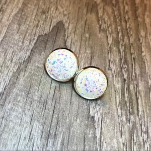 White Iridescent Druzy w/Silver Stud Earrings